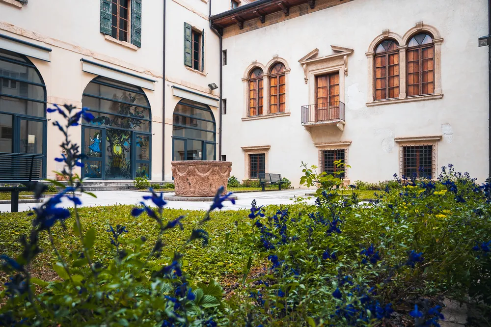 Via Cappello 43 - Biblioteca Civica-2