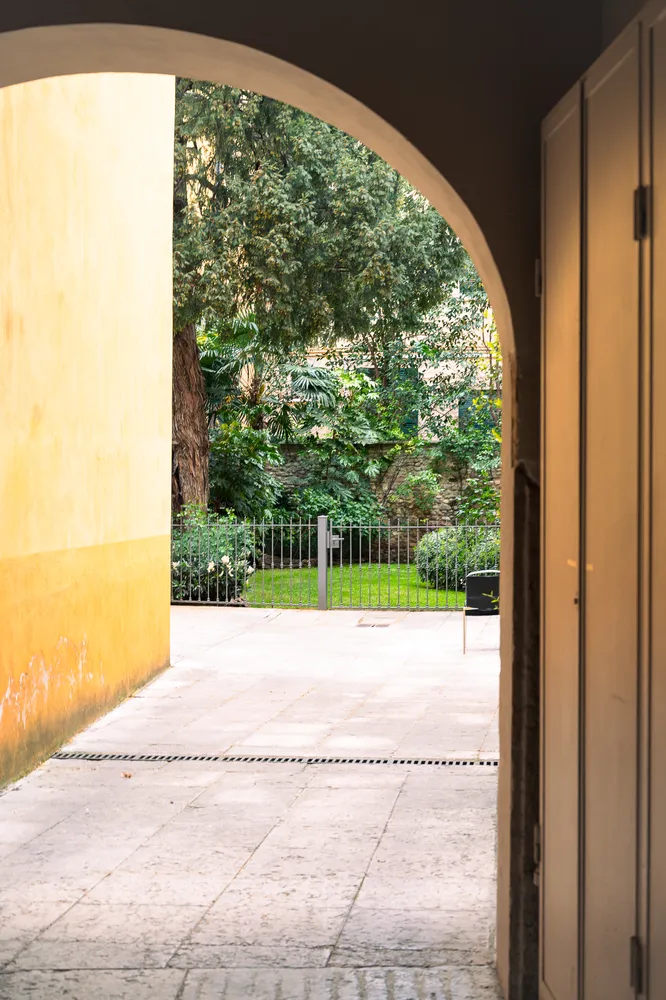 Via San Vitale 13 - Giardino del Tasso-12